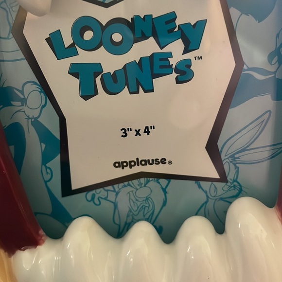 NWT Looney Tunes Tasmanian Devil 1994 3x4 Frame - Picture 5 of 9